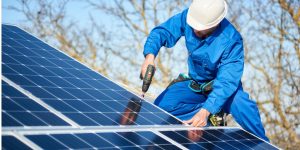 Installation Maintenance Panneaux Solaires Photovoltaïques à Angeot